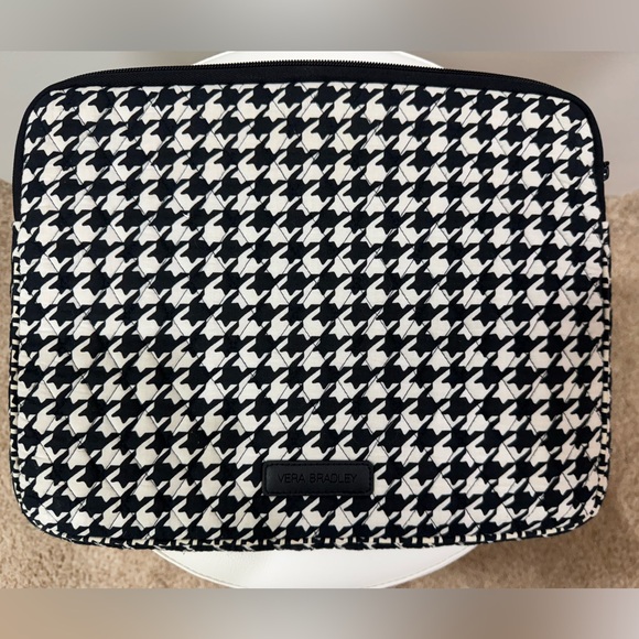 Vera Bradley computer case - Picture 1 of 5
